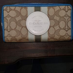 Coach Signature C Zip-around Wallet With Blue Trim
